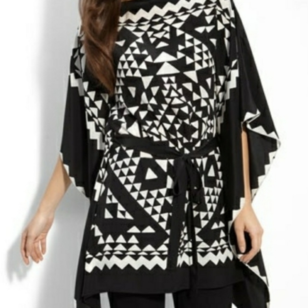 BCBGMaxAzria Tribal Print Kaftan Black and White